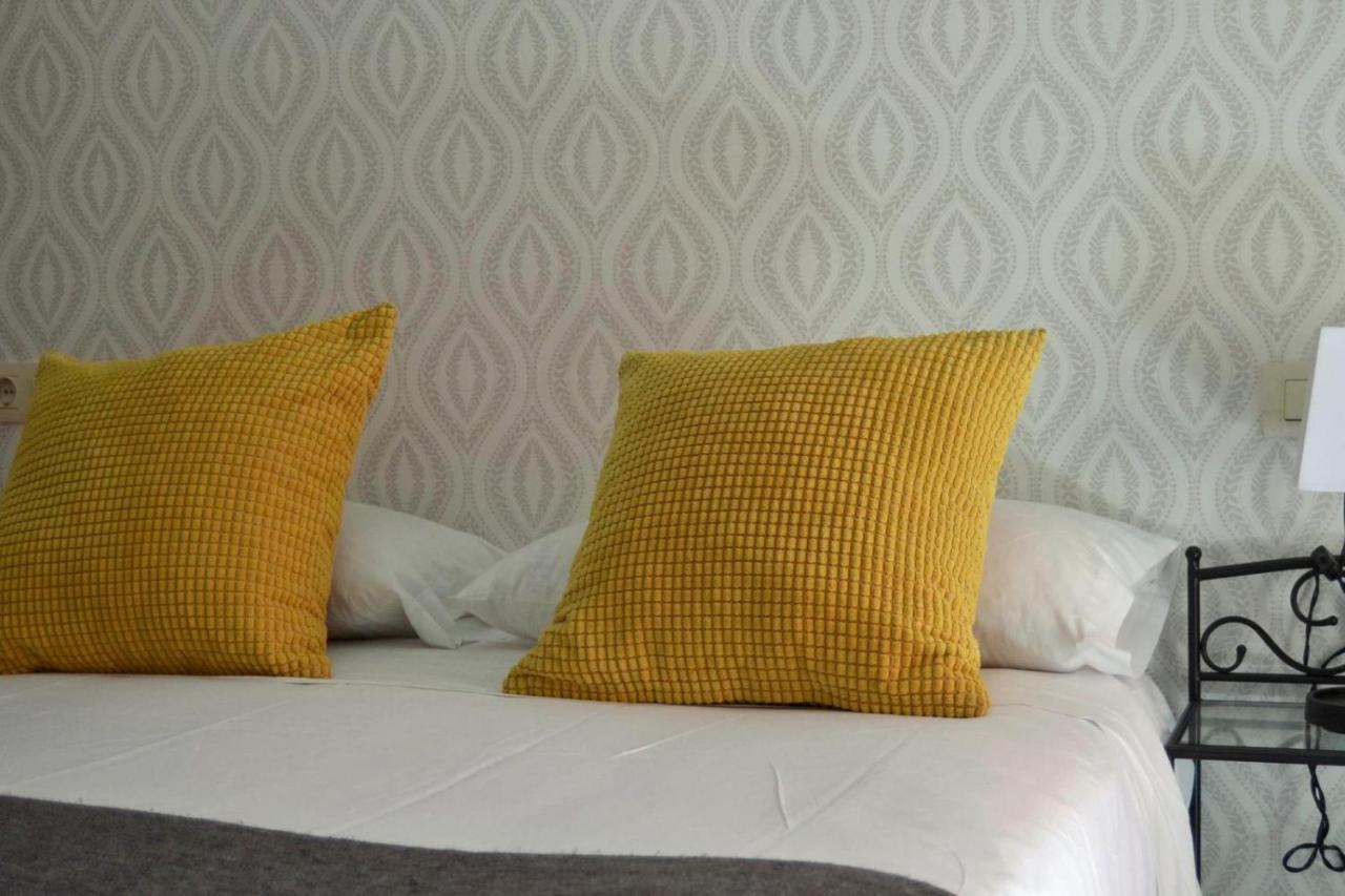 Apartamentos Altamira Sewilla Zewnętrze zdjęcie