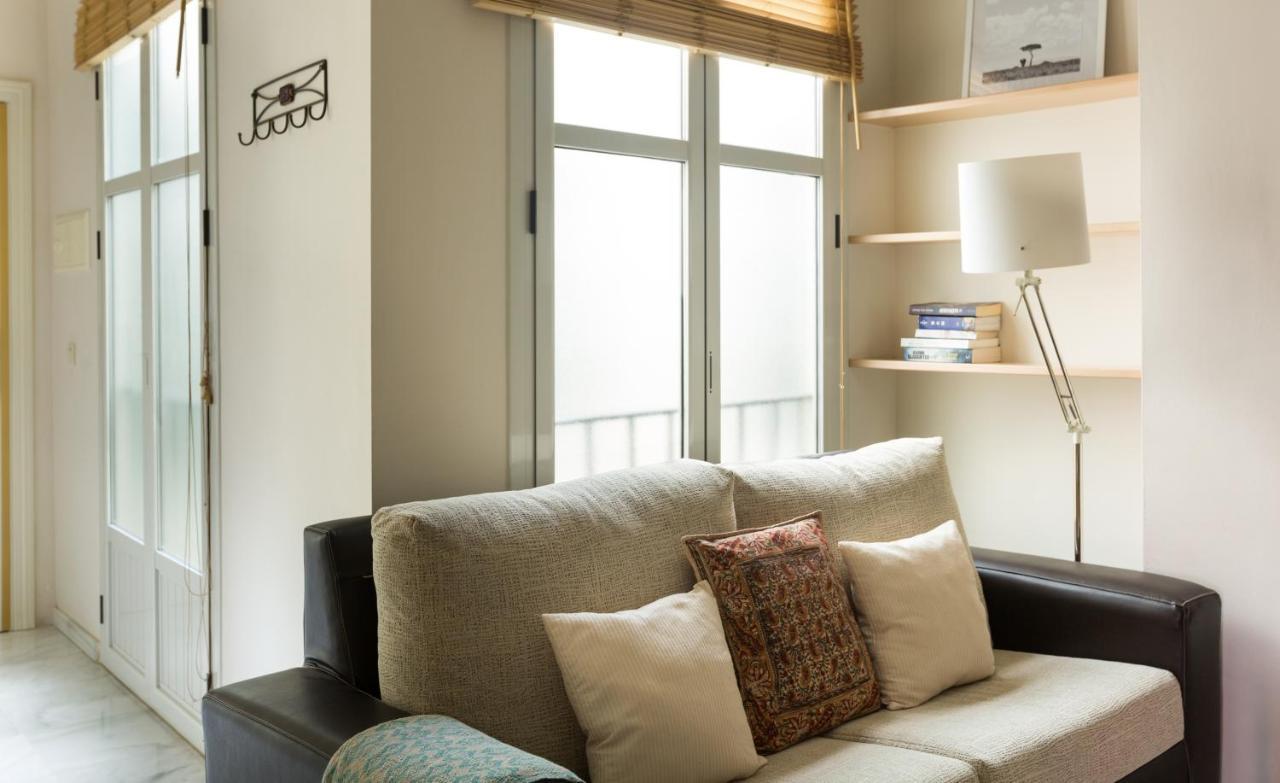 Apartamentos Altamira Sewilla Zewnętrze zdjęcie