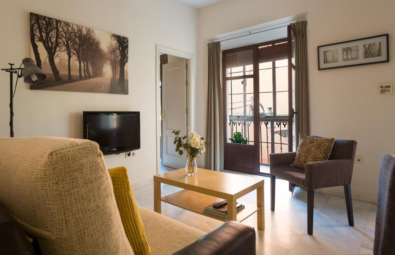 Apartamentos Altamira Sewilla Zewnętrze zdjęcie