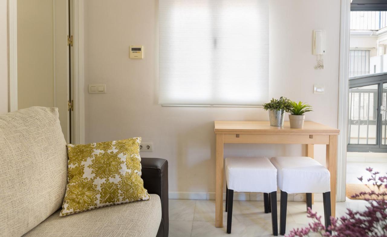 Apartamentos Altamira Sewilla Zewnętrze zdjęcie