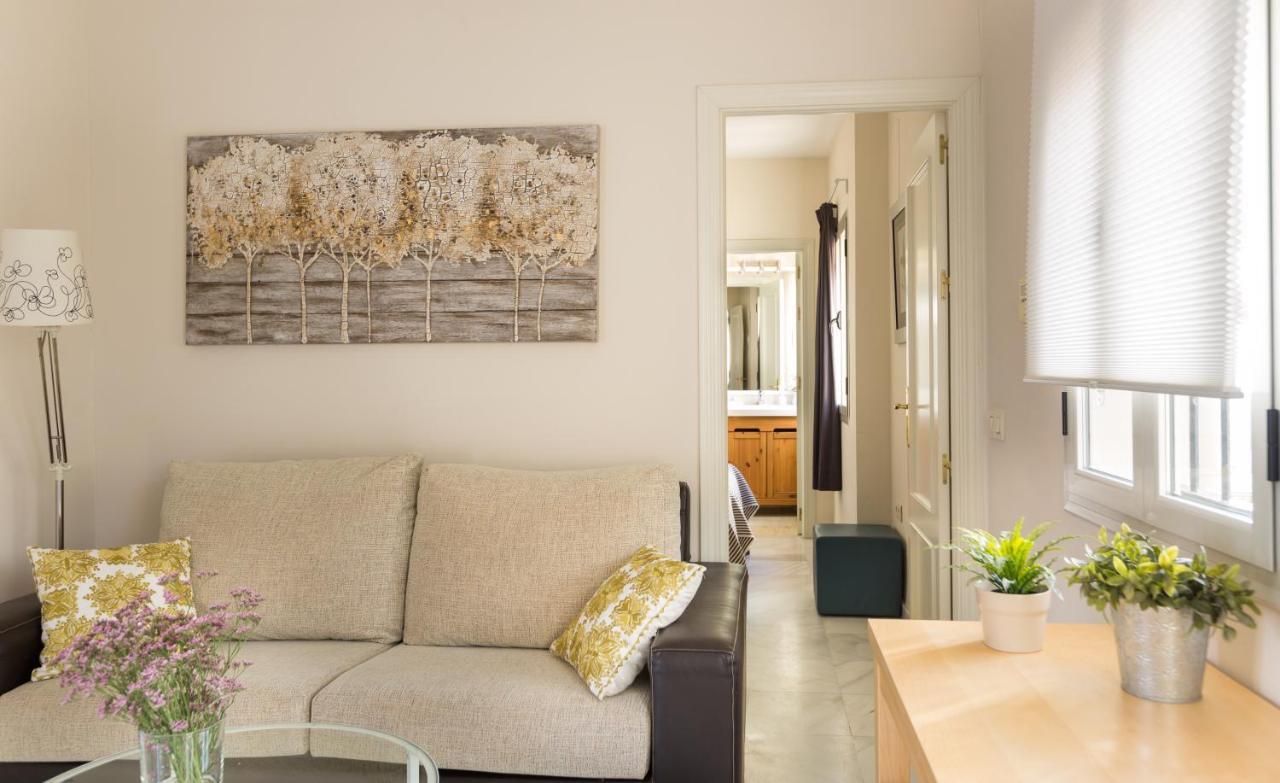 Apartamentos Altamira Sewilla Zewnętrze zdjęcie