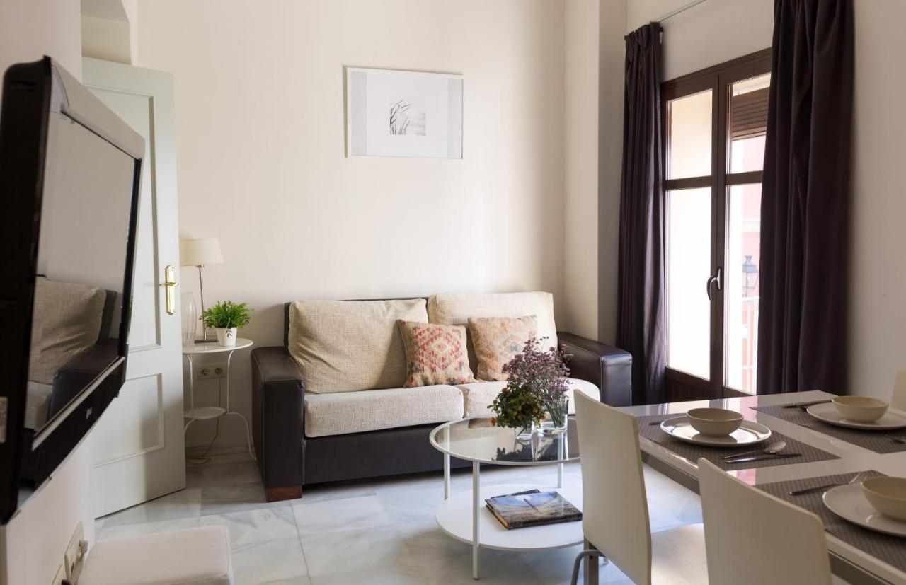 Apartamentos Altamira Sewilla Zewnętrze zdjęcie