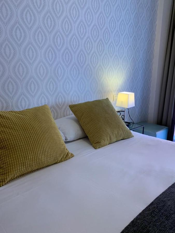 Apartamentos Altamira Sewilla Zewnętrze zdjęcie